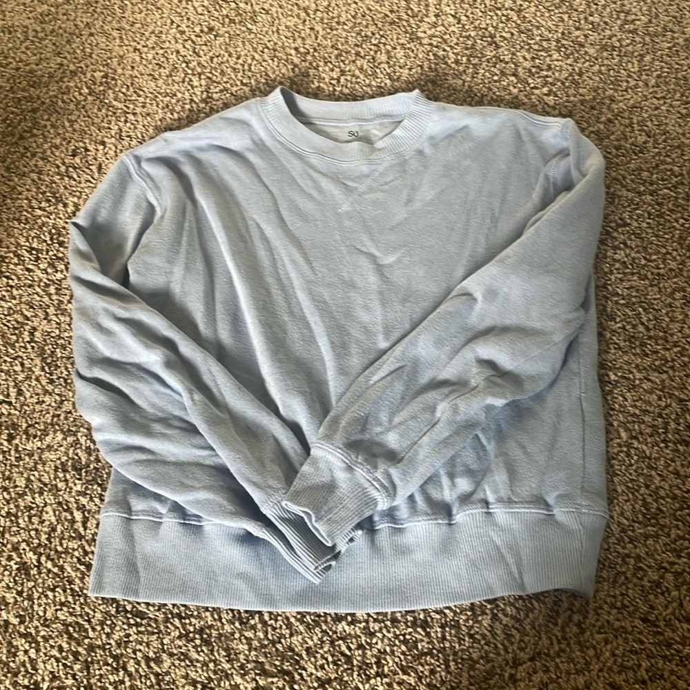 Blue long sleeve tee